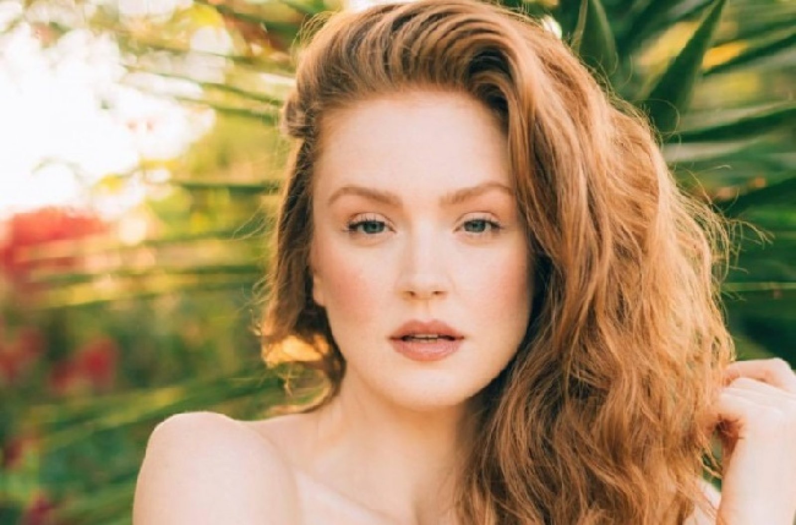 Maggie Geha Tits