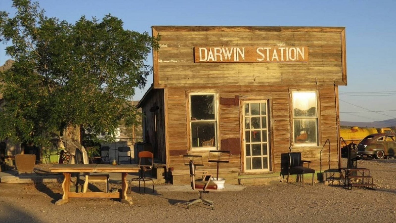 Darwin Station 2048x1153 