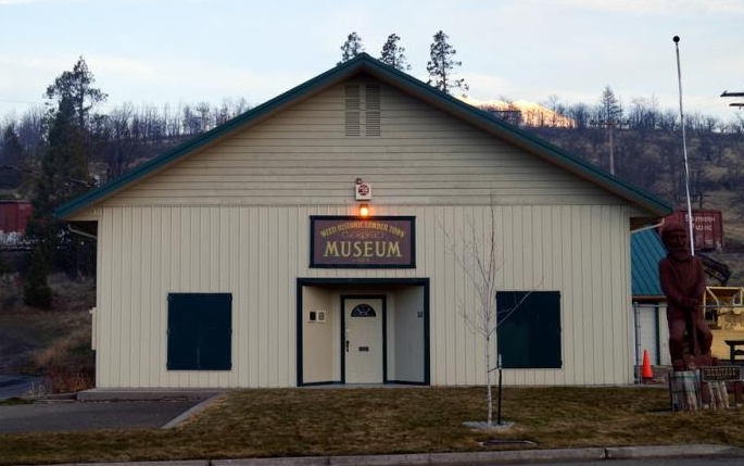 The Weed Historic Lumber Town Museum